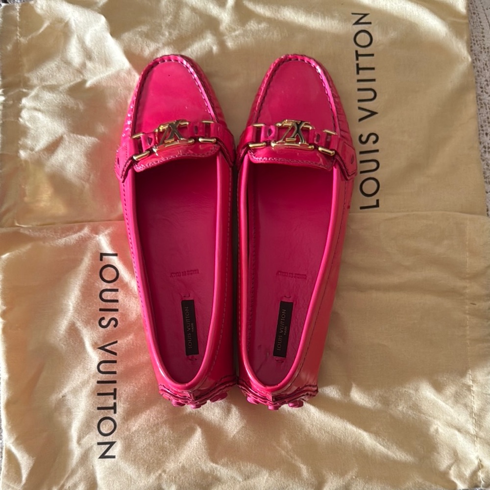 Louis Vuitton Pink Flats with Gold Chain Detail